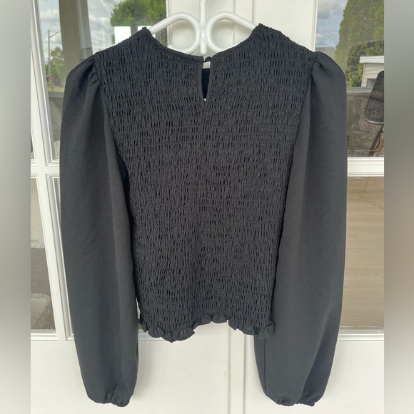 Puffy Long Sleeve Shirt - Picture 2 of 3